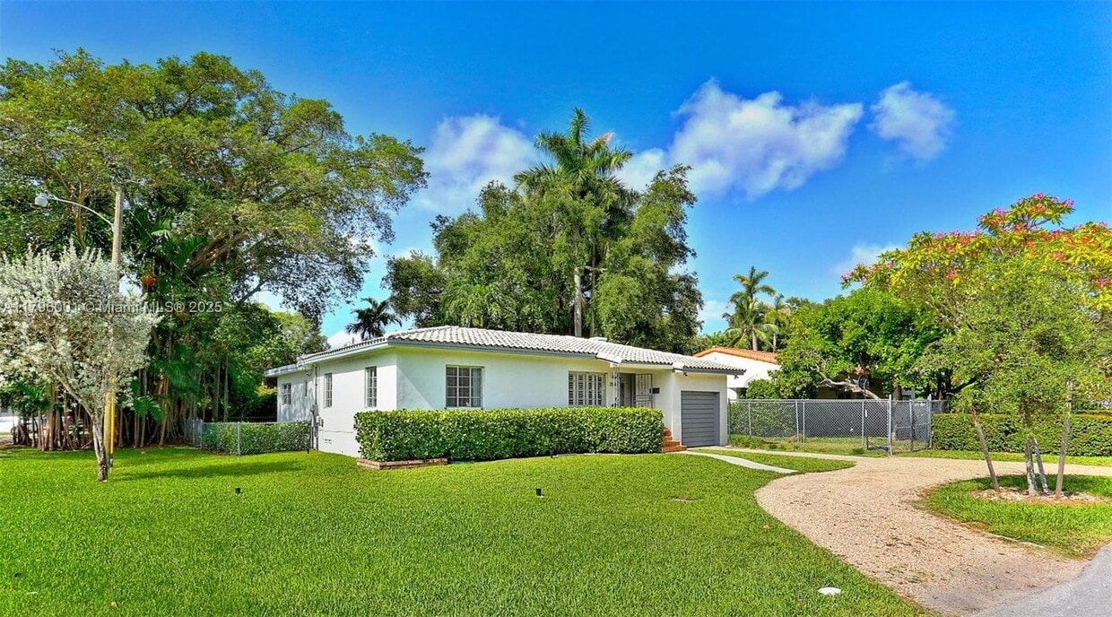 Photo - 2500 Overbrook St (Miami, FL)