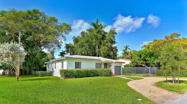 Photo - 2500 Overbrook St Casa