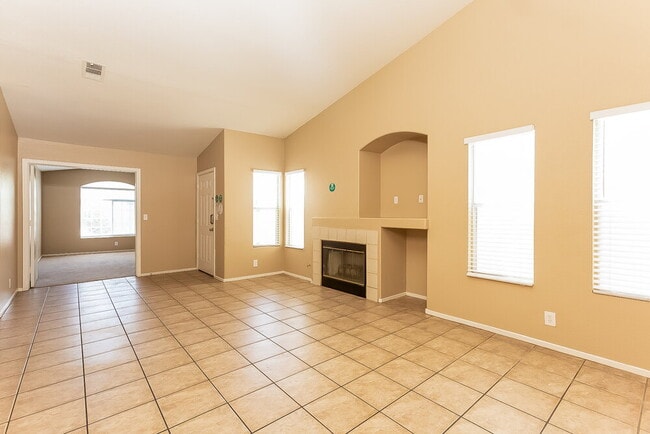 Photo - 6620 Peony Bush Dr
