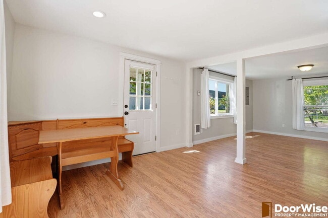Photo - Charming 4-Bed Newberg Home!