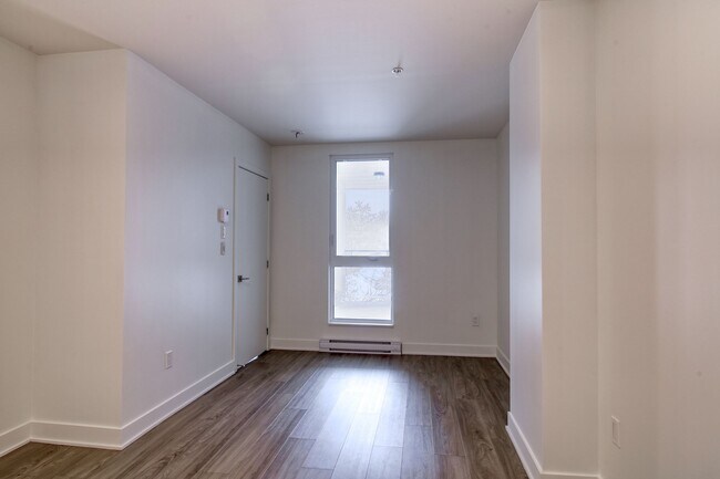 Photo - 9675 Av. Papineau Unité 218