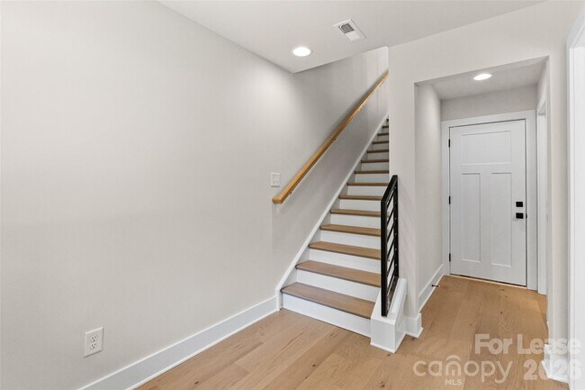6017 Irwins Br Dr