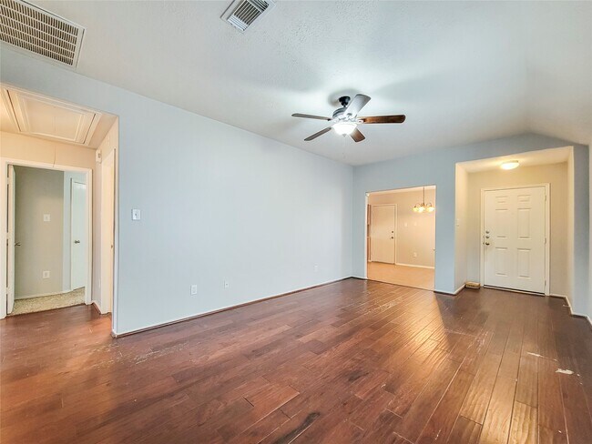 Photo - 7206 Daniel Spgs Ln