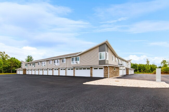 Photo - 352 Deschane Ave Unit 16