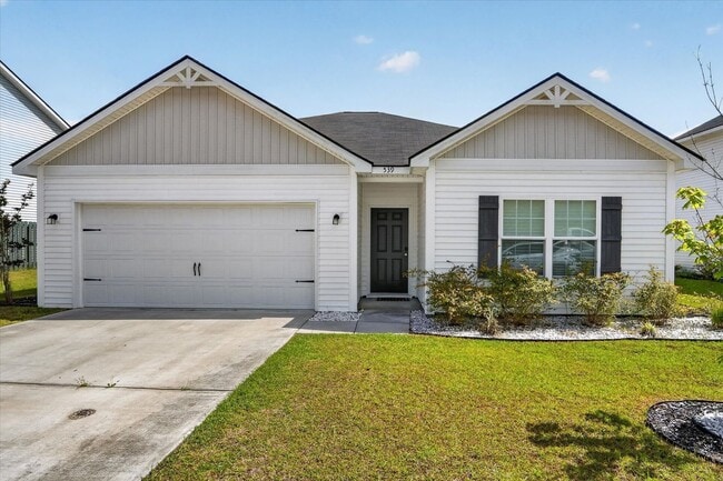 Building Photo - AVAILABLE MAY 2026  [PET FRIENDLY]