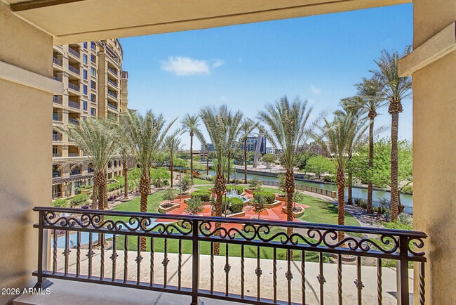 Building Photo - 7175 E Camelback Rd Unit 309