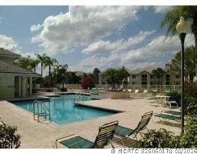 9933 Westview Dr Unit 423
