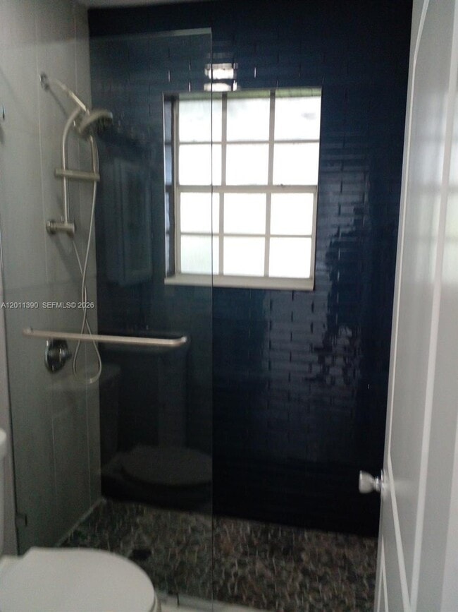 Photo - 1023 SW 12th Ct