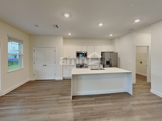 Photo - 5986 Pinewood Ests Dr