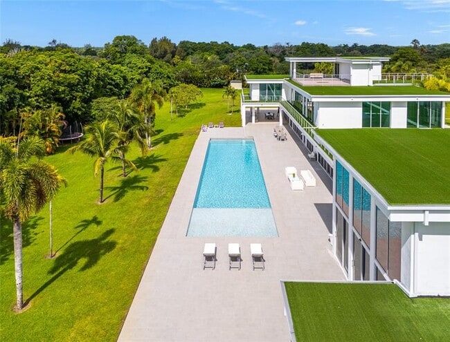 Photo - 17250 SW 52nd Ct