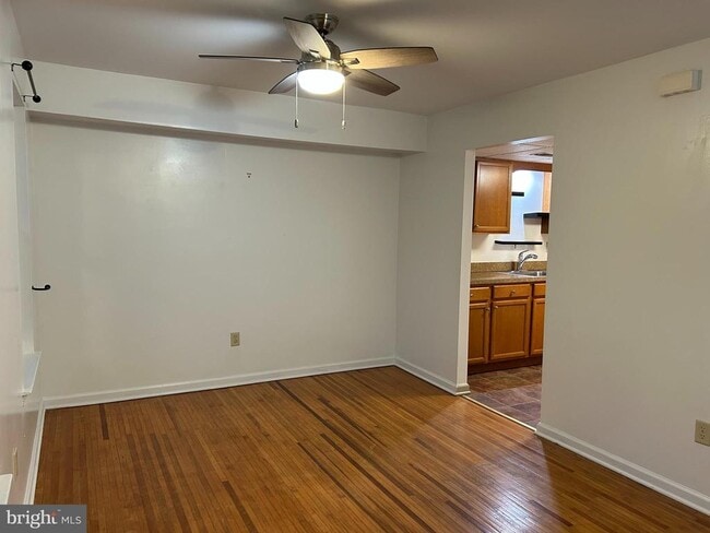 Photo - 25 Constitution Ave