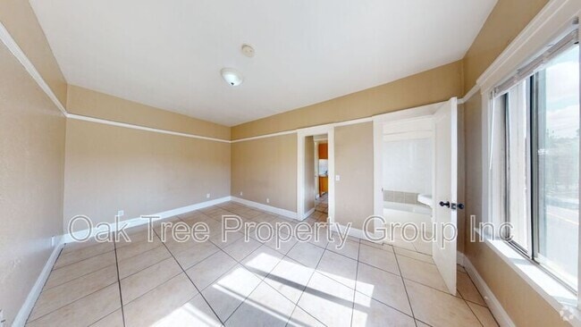 Building Photo - 2605 High St Rental