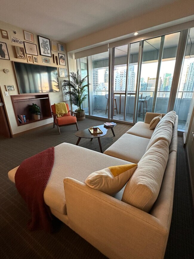 Photo - 1395 Brickell Ave Unidad FL31-ID1328099P