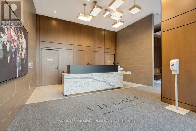 Photo - 133 Bronte Rd Unité 502