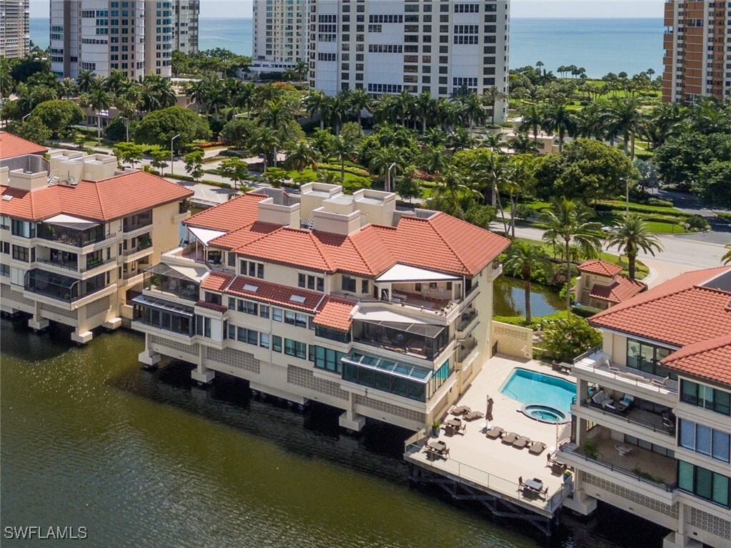 Photo - 4400 Gulf Shore Blvd N Unidad 3-305 Rental