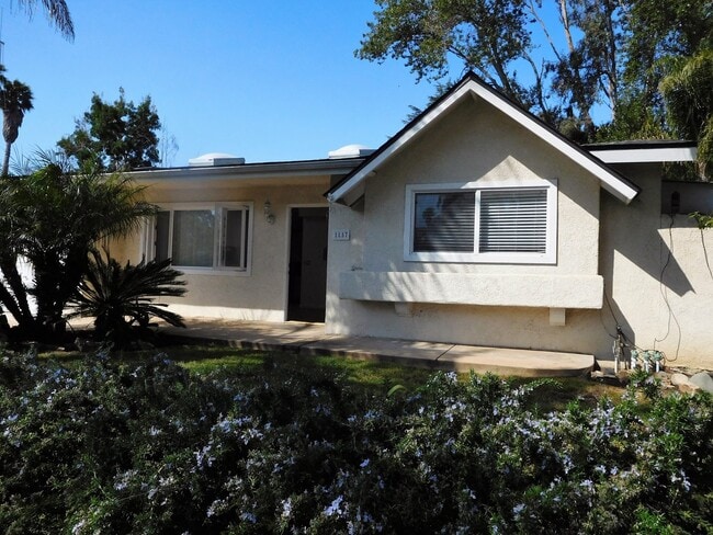 Updated 3 Bedroom, 3 Bathroom Garden House... - Updated 3 Bedroom, 3 Bathroom Garden House...