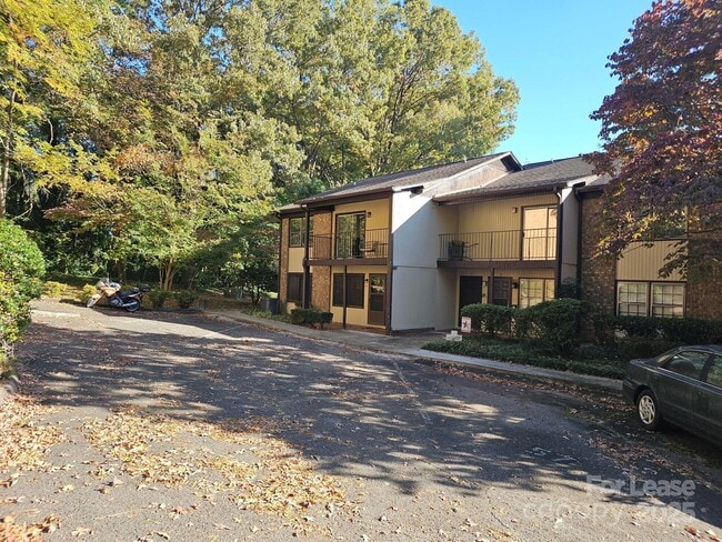 Photo - 849 Nottingham Dr Unit 63