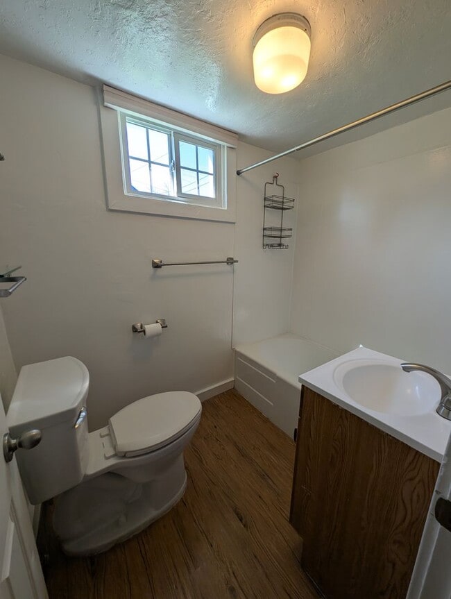 Photo - AAJ903 Unidad 903