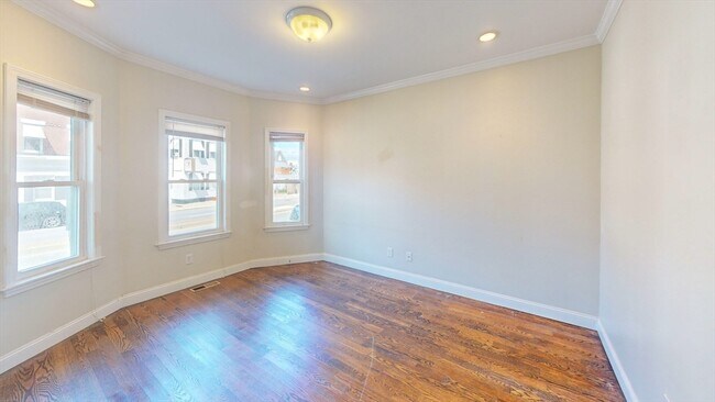 Photo - 180 Dorchester St Unit 1