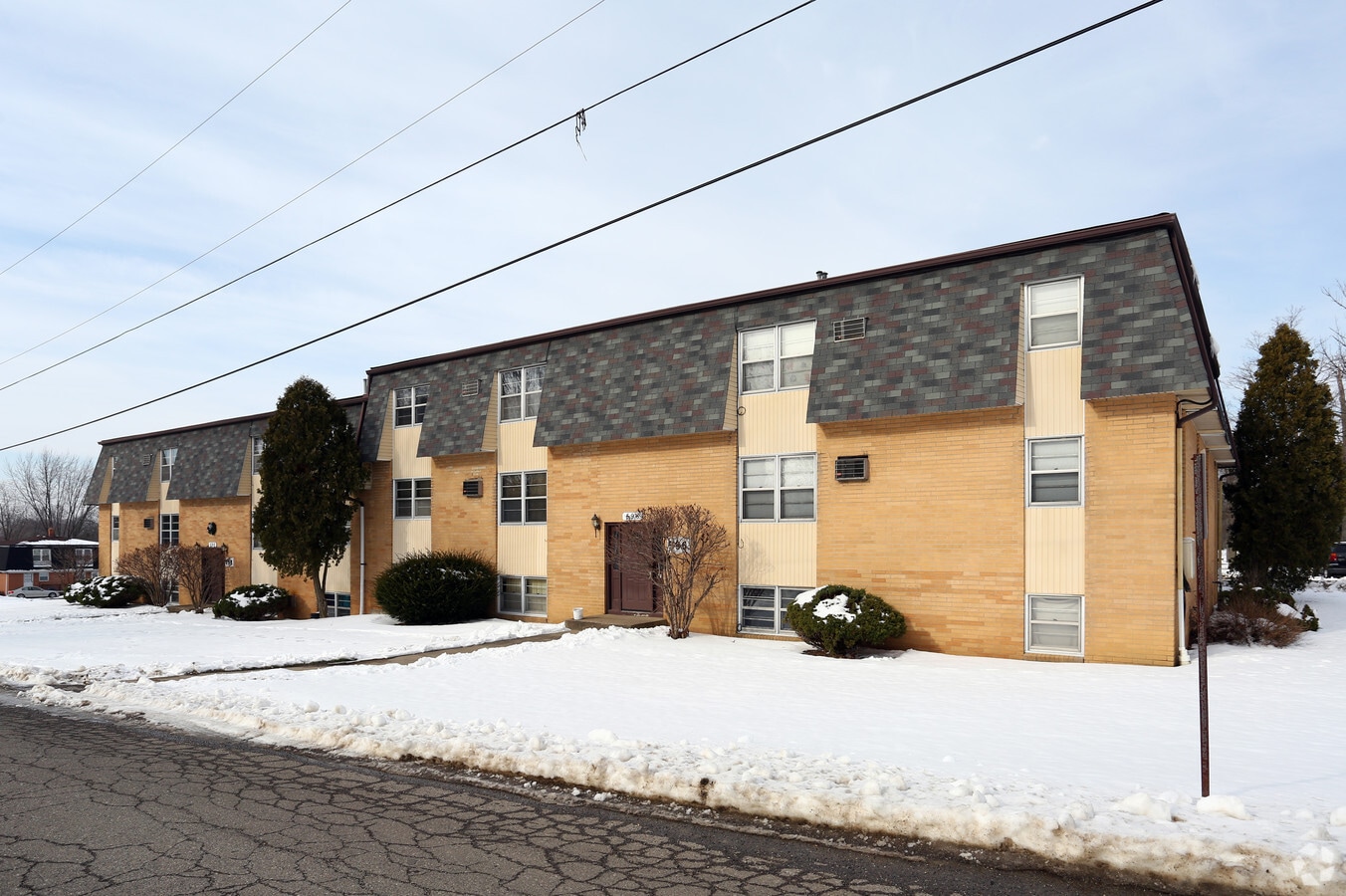 Brianna Place Apartments - Brianna Place Apartments