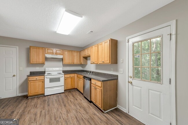 Photo - 45 Mineral Springs Ln