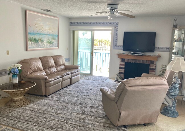 Photo - 345 Medallion Blvd Unit 345D