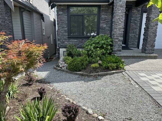 Photo - 20536-2069A 69a Ave