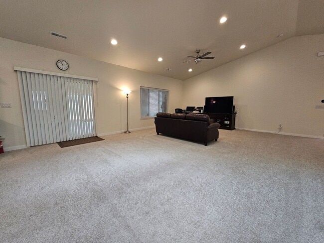 Photo - Spacious 4-bedroom Retreat