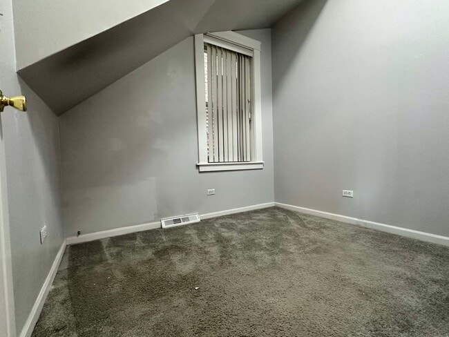 Photo - 1123 N Hoyne Ave Unit 1