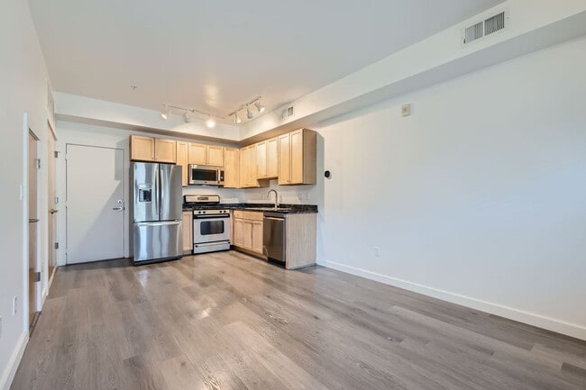 Photo - 3220 Foundry Pl