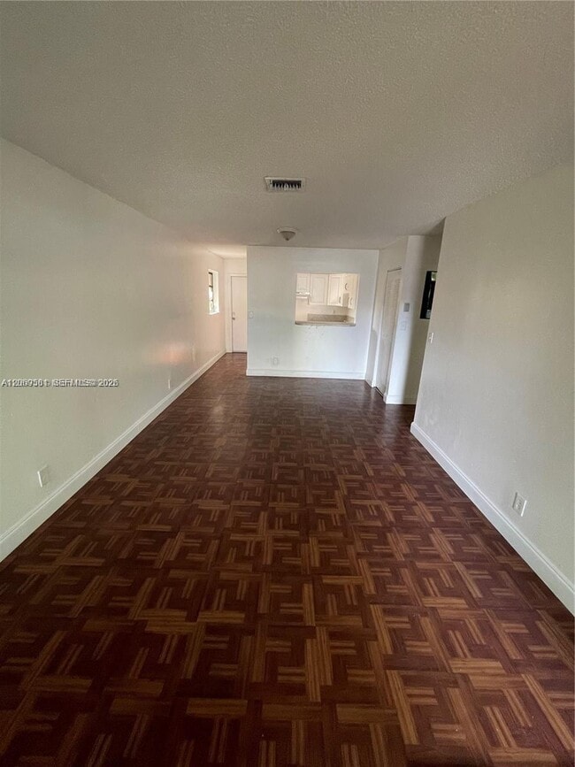 Photo - 3677 Florida Ave Unidad 3677