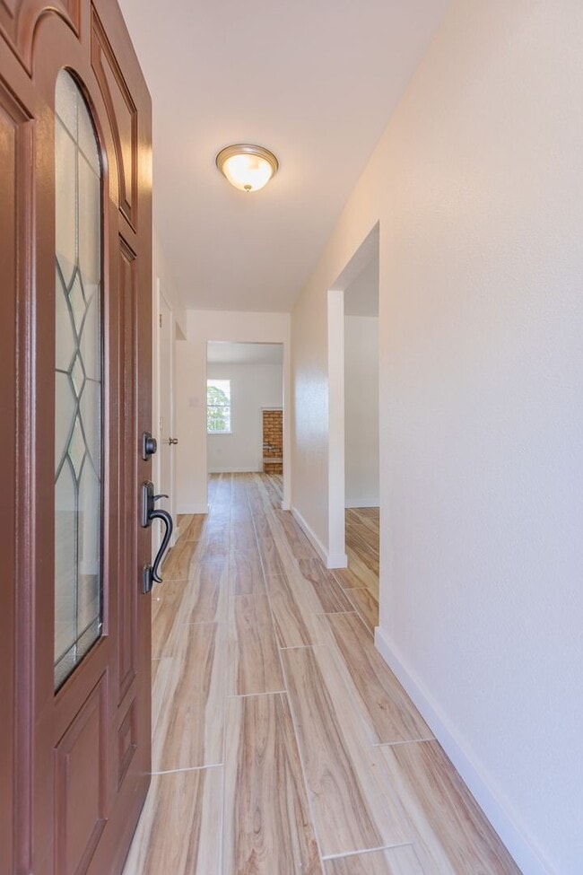 601 Sunnyside Ave