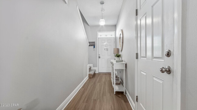 Photo - 7450 Shadow Lake Dr