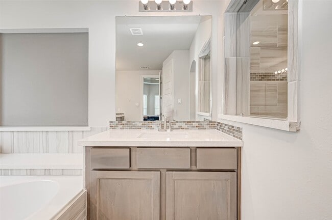 Photo - 23134 Mulberry Thicket TRL