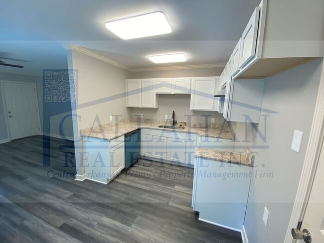 Updated NLR 2 Bedroom Unit