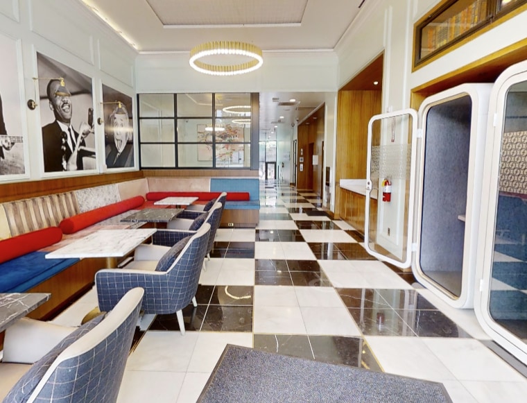 Photo - The Laureate Apartments