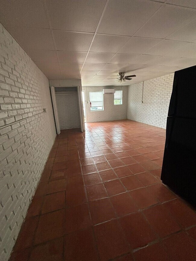 Photo - 1627 FM351 Unit 3