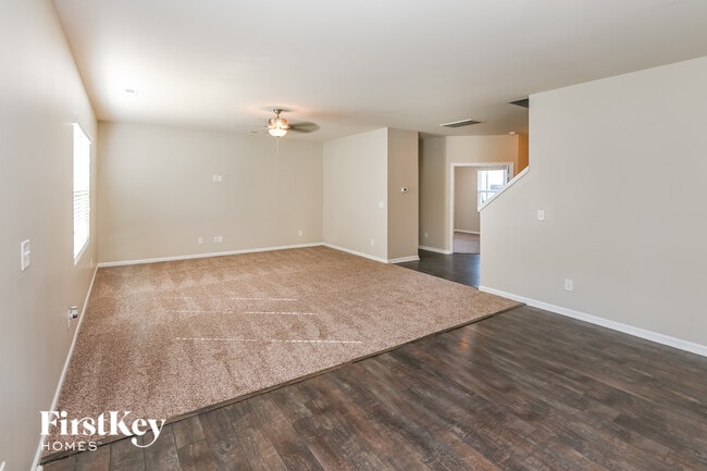 Photo - 8929 Lilac Tree Ave