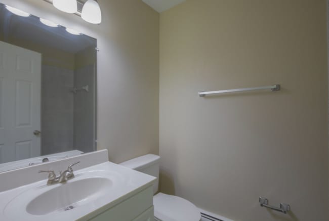 Photo - 1778 Goddard Rd