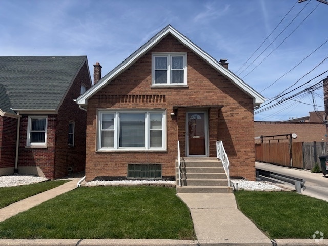 Building Photo - 4014 W 58th St Rental