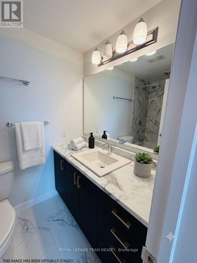 Photo - 801 Glenroy Gilbert Dr