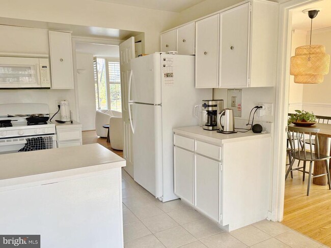 Photo - 10753 Deborah Dr