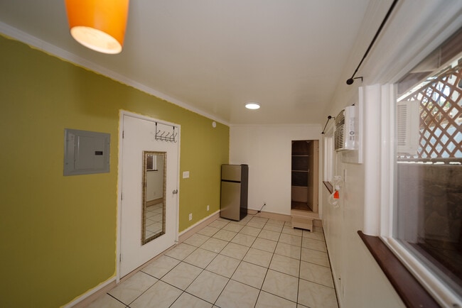 Photo - 99-060 Nalopaka Pl Unit Studio