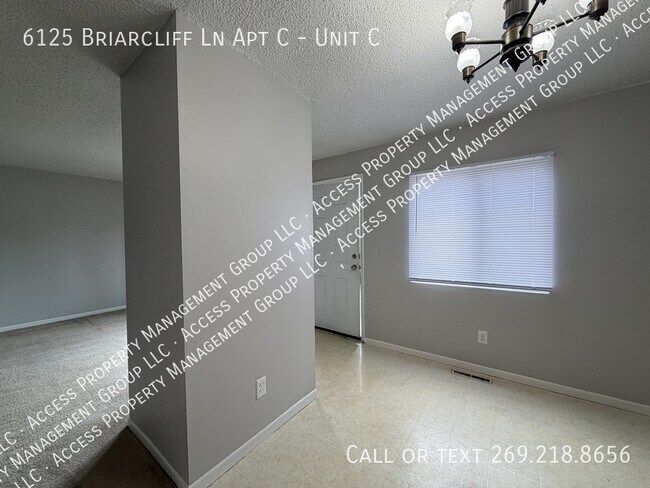 Photo - 6125 Briarcliff Ln