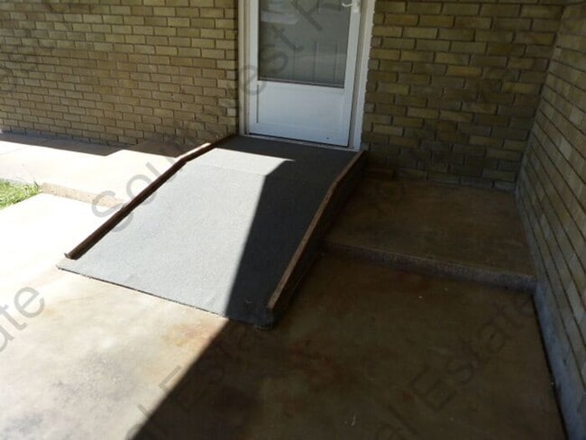 Photo - Handicap accessible apartment