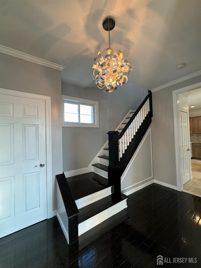 Photo - 537 Harding Ave