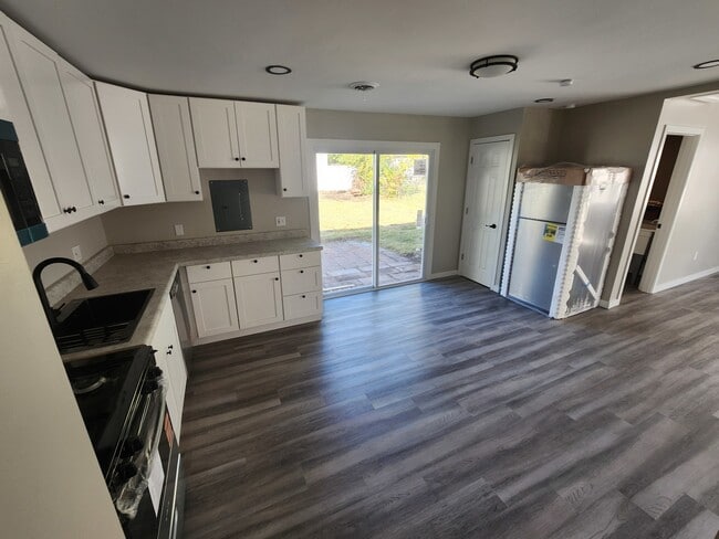 Photo - 314 Fremont Ave