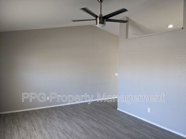 Photo - 7231 W Sierra St