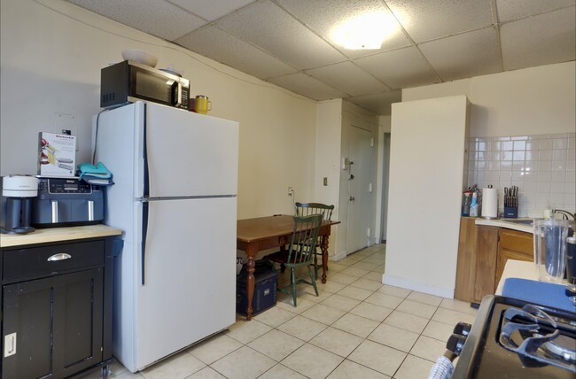 Photo - 205 3rd St Unit 5