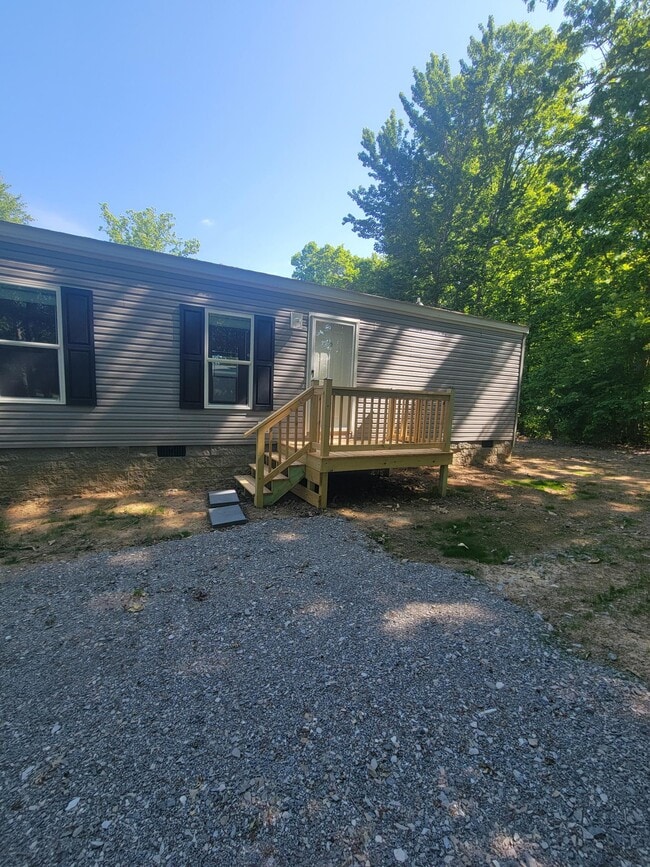 Photo - 181 W Everett St